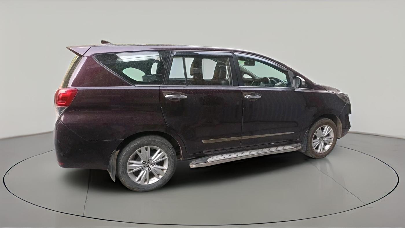 2016 Toyota Innova Crysta 2.4 ZX 7 STR, Diesel, Manual, 2,46,801 km, exterior