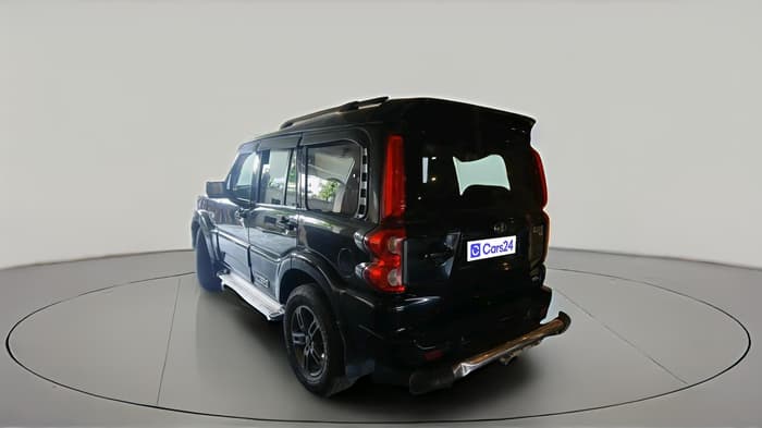 2022 Mahindra Scorpio S5, Diesel, Manual, 82,500 km, exterior