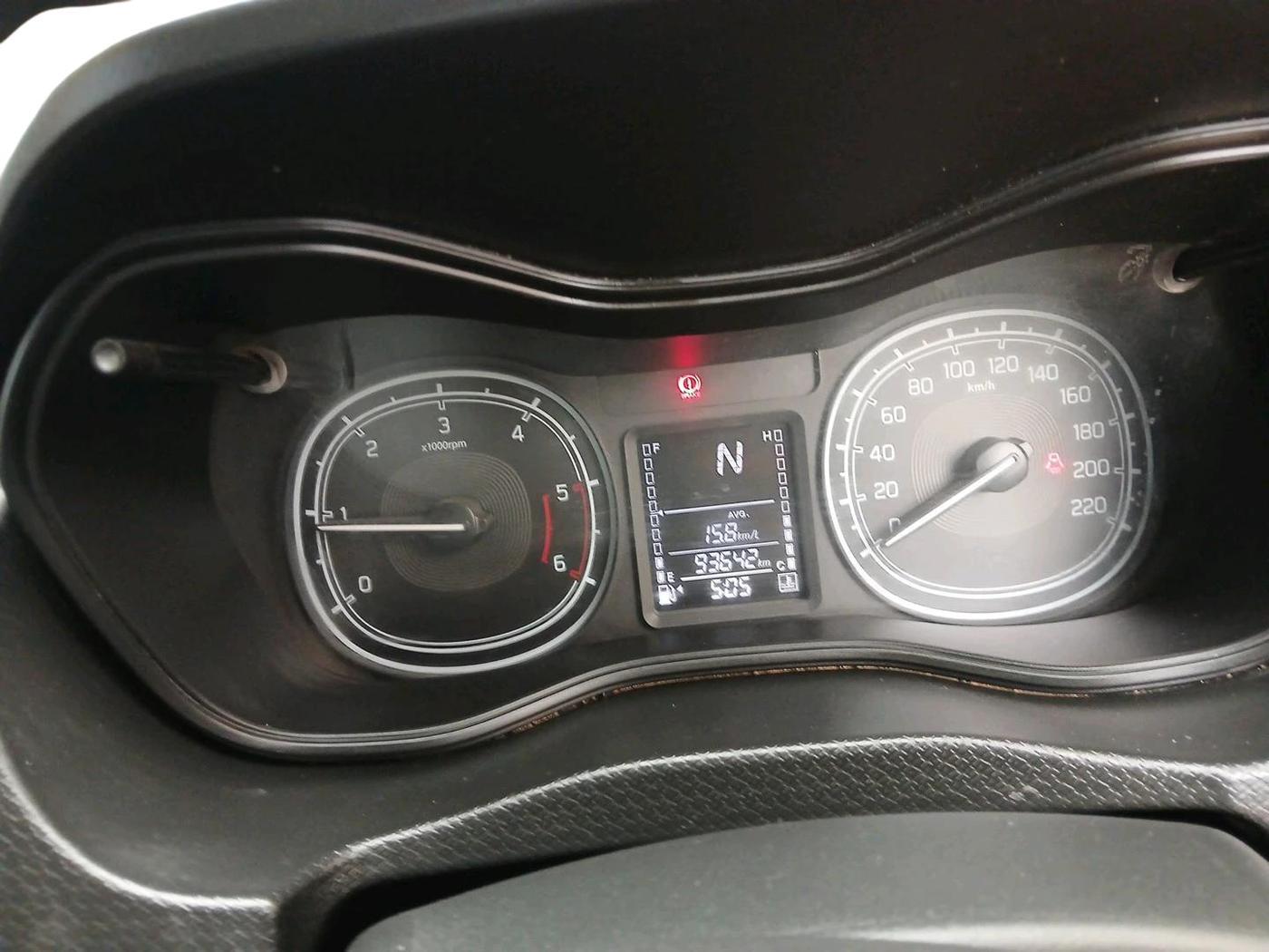 2018 Maruti Vitara Brezza VDI AMT, Diesel, Automatic, 93,642 km, interior