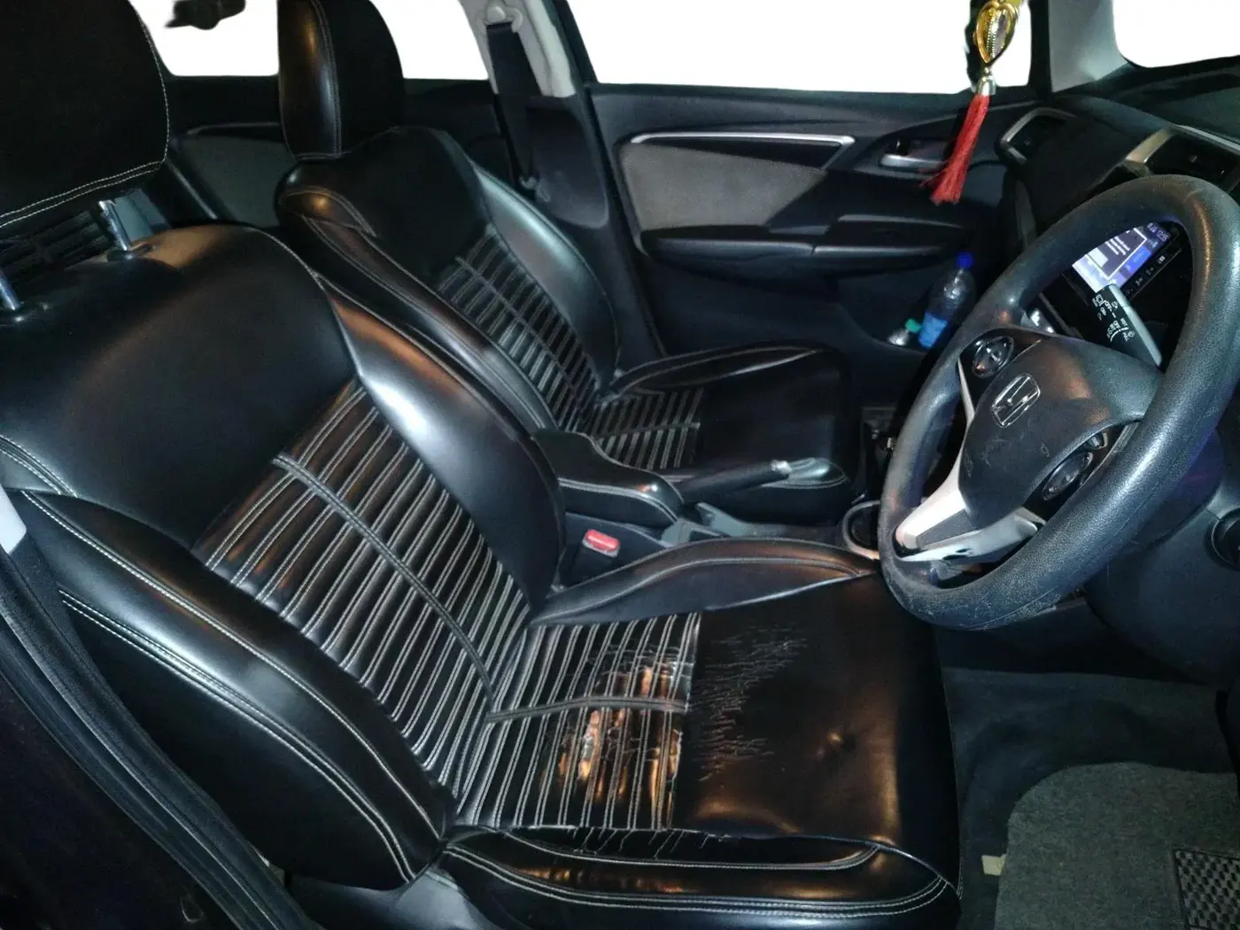 2018 Honda WR-V 1.5L I-DTEC VX MT, Diesel, Manual, 1,77,744 km, interior