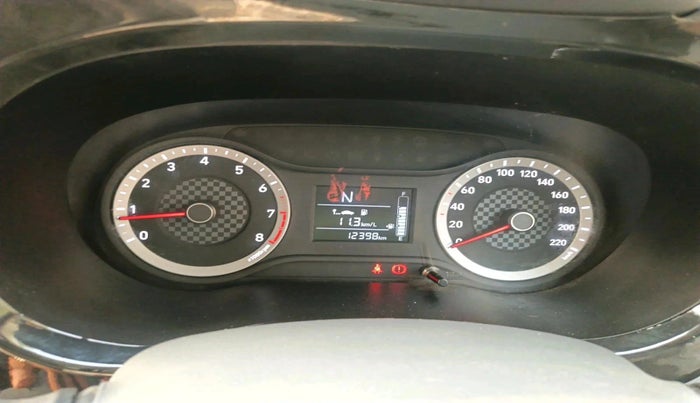 2021 Hyundai GRAND I10 NIOS MAGNA AMT 1.2 KAPPA VTVT, Petrol, Automatic, 12,395 km, interior