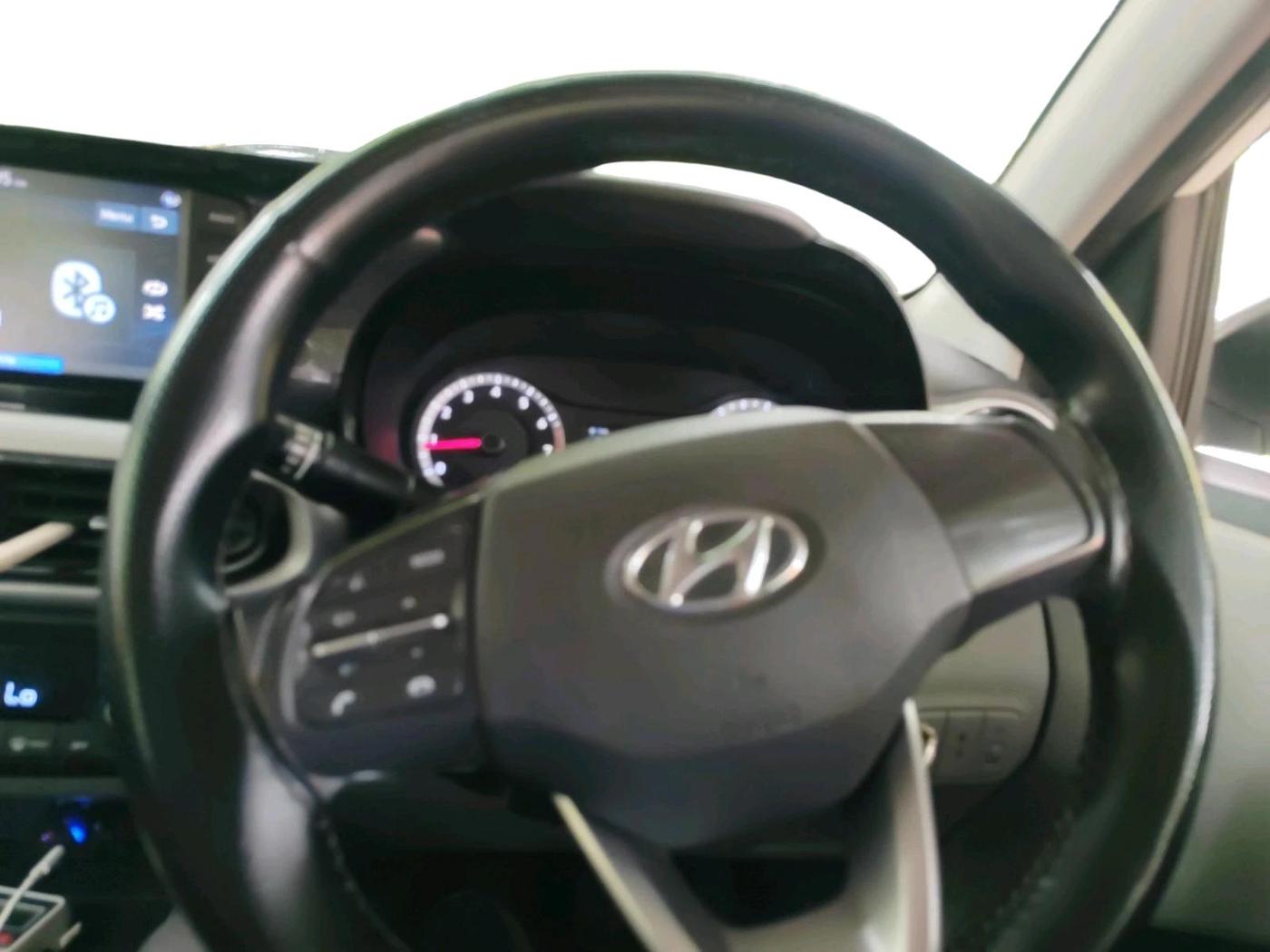 2022 Hyundai GRAND I10 NIOS SPORTZ 1.2 KAPPA VTVT CNG, CNG, Manual, 1,25,527 km, interior