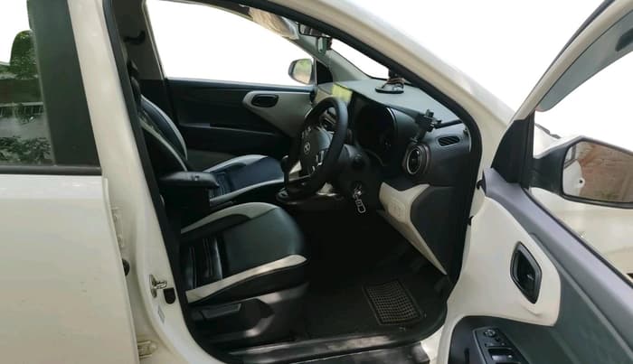 2023 Hyundai AURA S 1.2 CNG, CNG, Manual, 88,794 km, interior