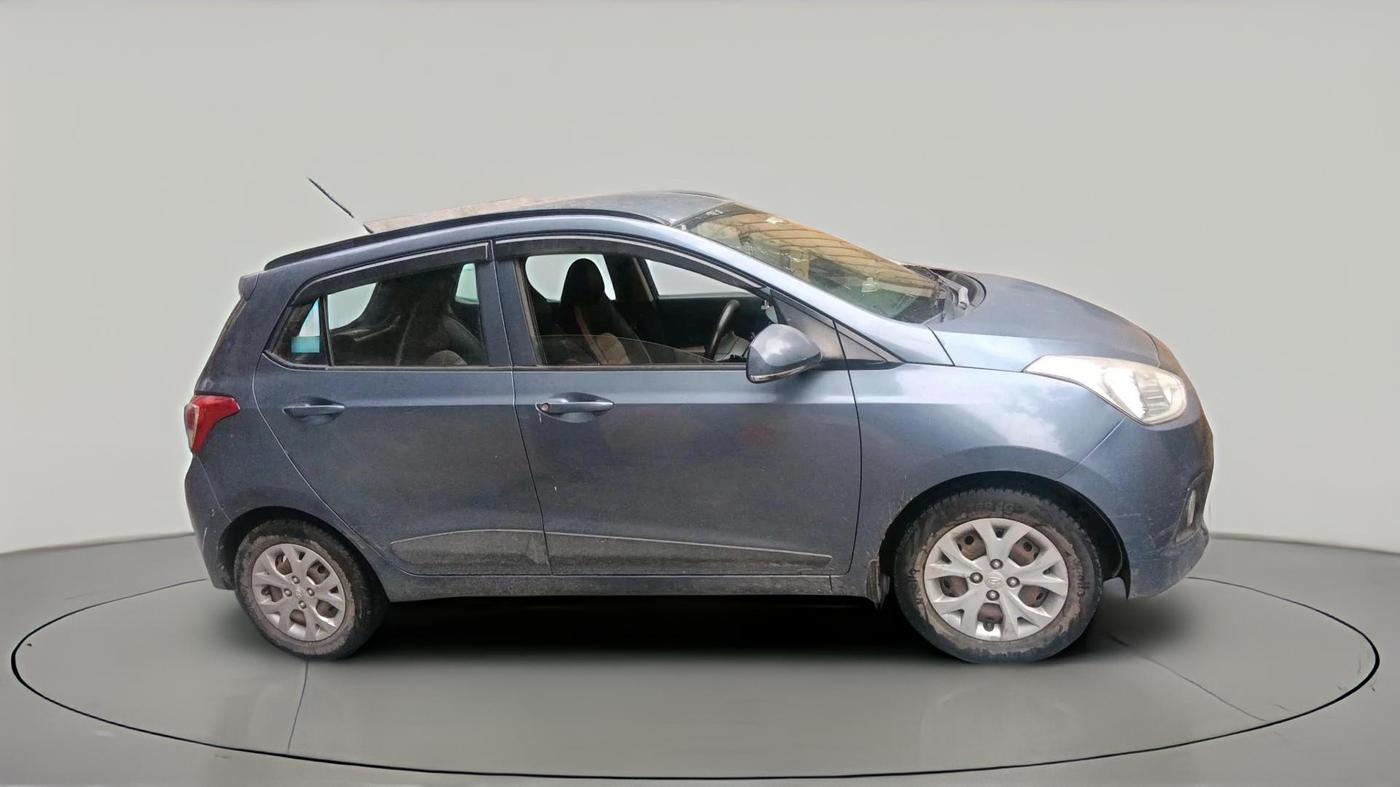 2016 Hyundai Grand i10 SPORTZ 1.1 CRDI, Diesel, Manual, 1,01,020 km, exterior