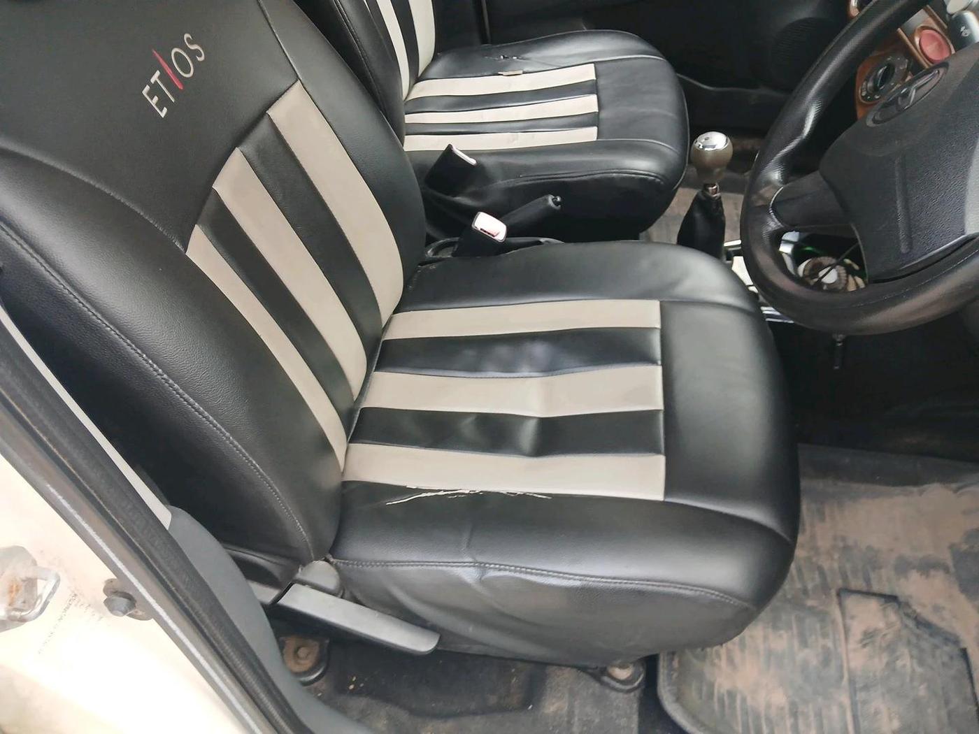 2012 Toyota Etios Liva TRD SPORTIVO PETROL, Petrol, Manual, 1,74,541 km, interior