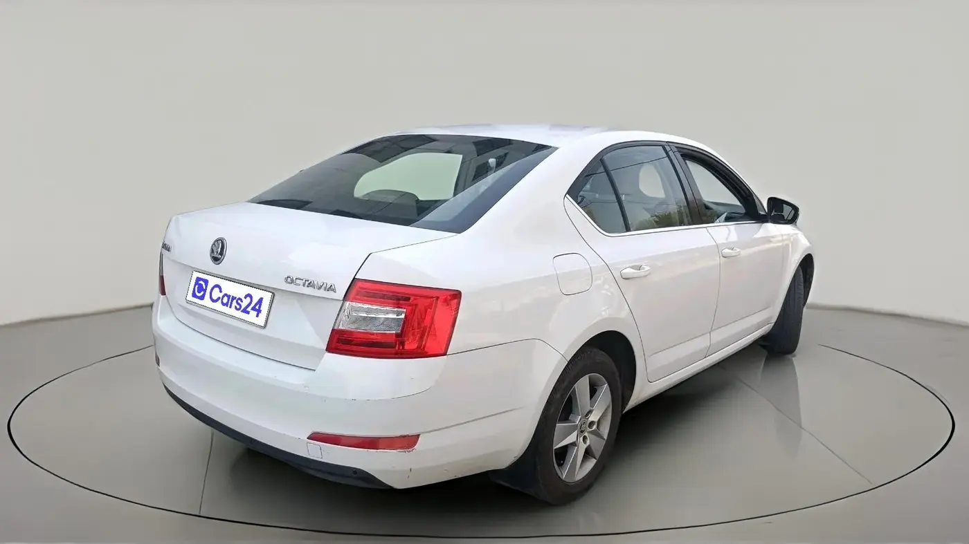 2016 Skoda Octavia 2.0 TDI CR AMBITION, Diesel, Manual, 57,172 km, exterior