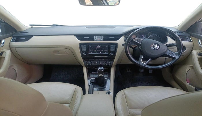 2016 Skoda Octavia 2.0 TDI CR AMBITION, Diesel, Manual, 57,172 km, interior