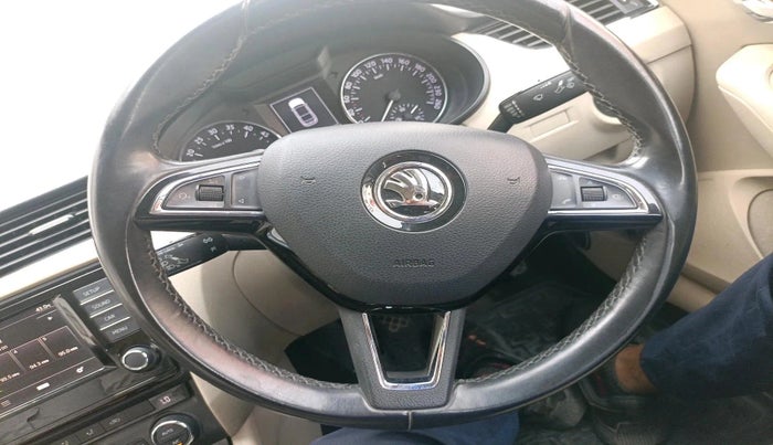 2016 Skoda Octavia 2.0 TDI CR AMBITION, Diesel, Manual, 57,172 km, interior