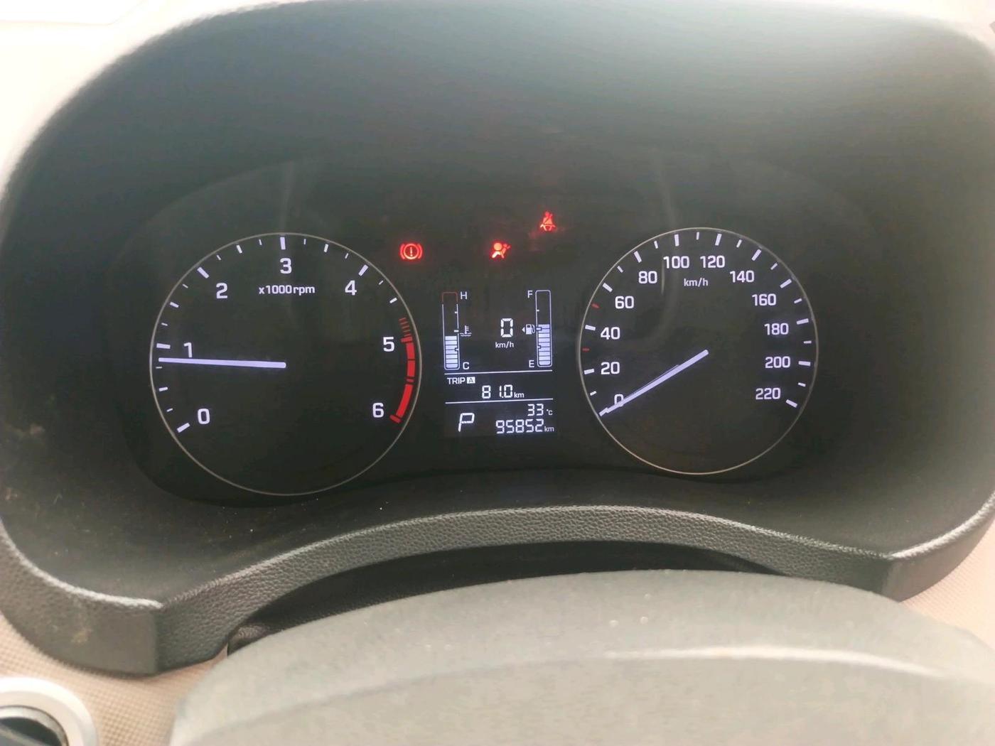 2017 Hyundai Creta SX PLUS AT 1.6 DIESEL, Diesel, Automatic, 95,852 km, interior