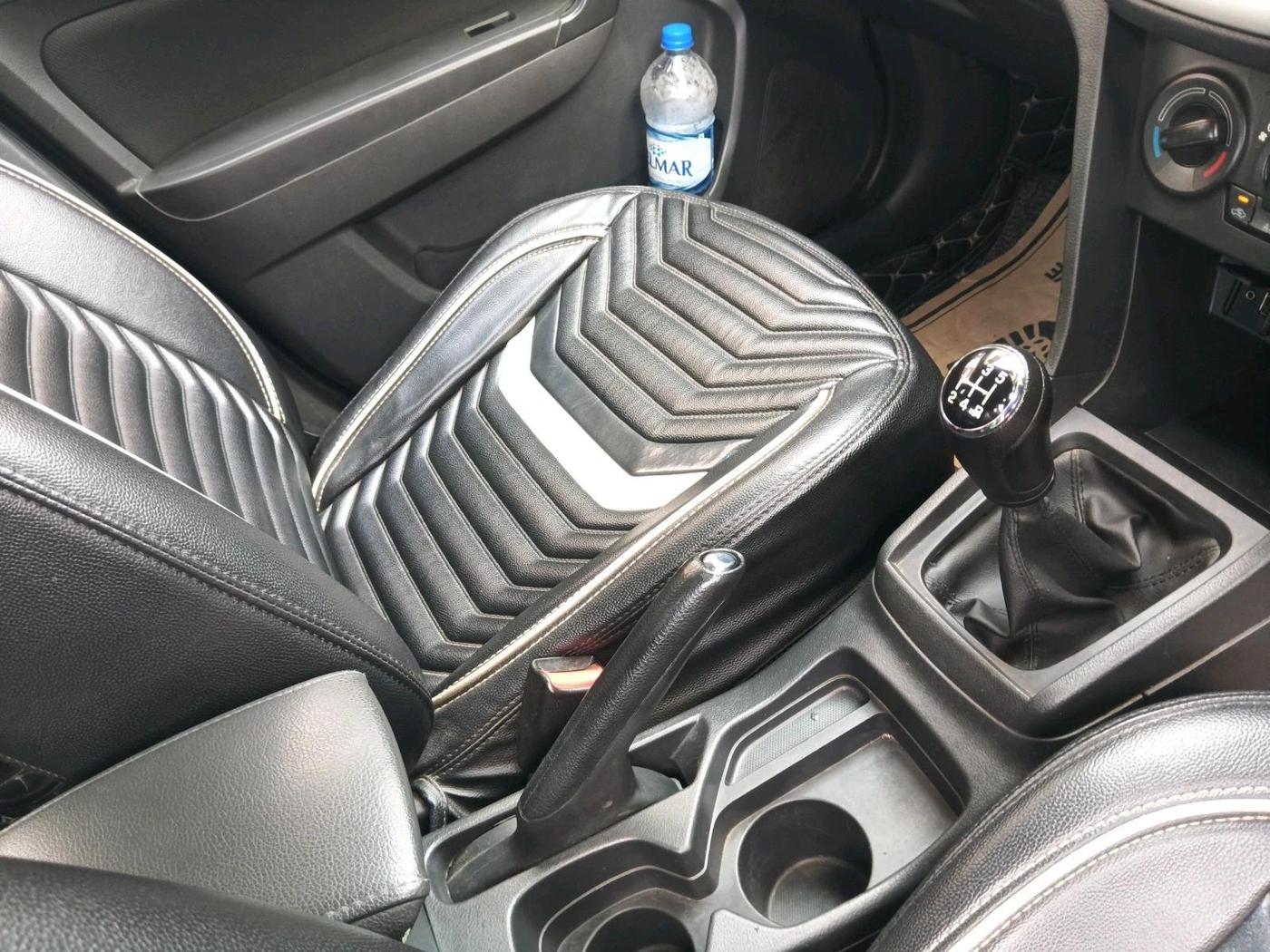 2017 Maruti Vitara Brezza VDI (O), Diesel, Manual, 86,212 km, interior