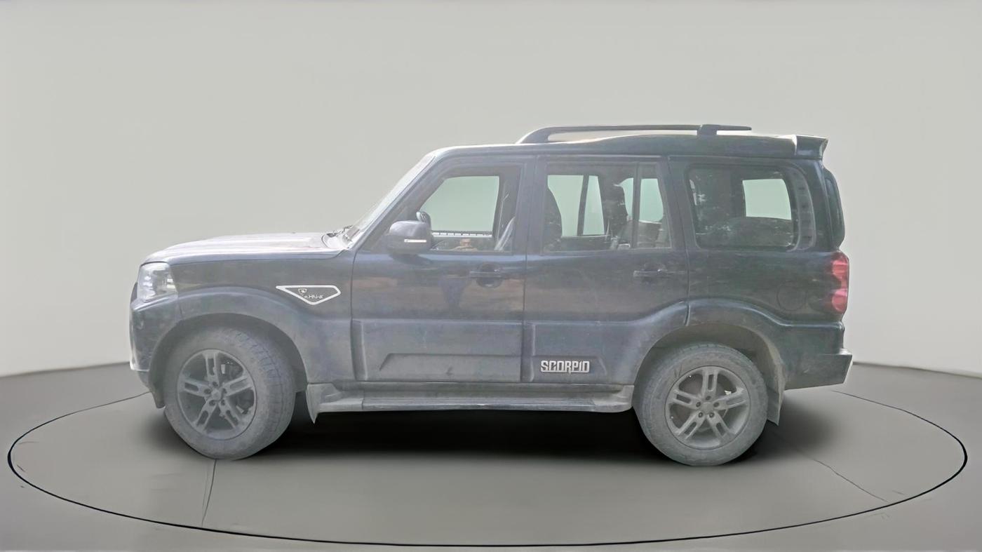 2021 Mahindra Scorpio S9, Diesel, Manual, 1,18,387 km, exterior