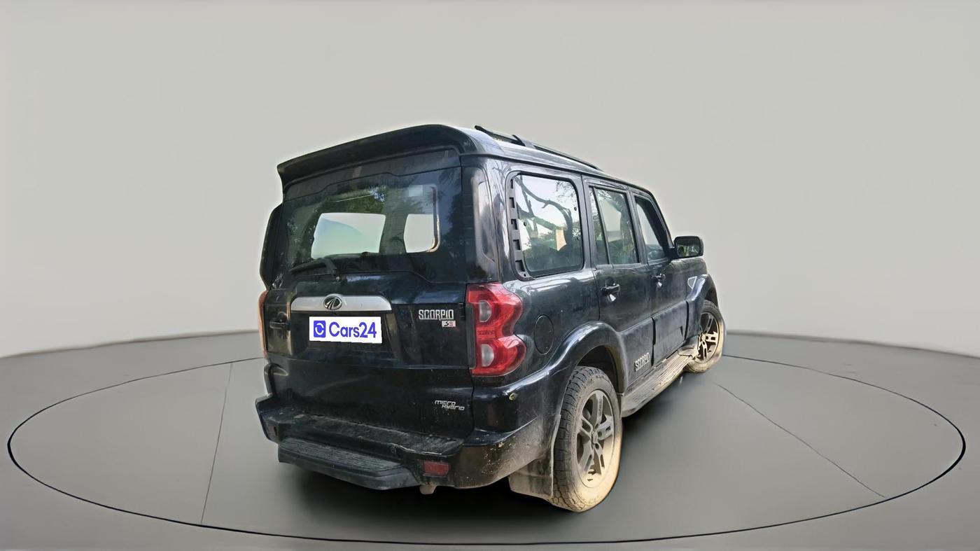 2021 Mahindra Scorpio S9, Diesel, Manual, 1,18,387 km, exterior