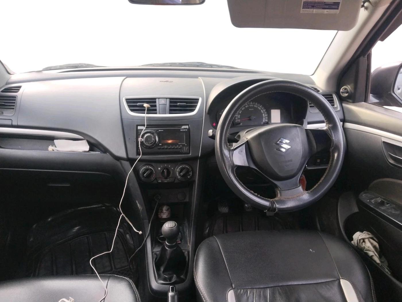 2017 Maruti Swift LXI (O), Petrol, Manual, 68,726 km, interior