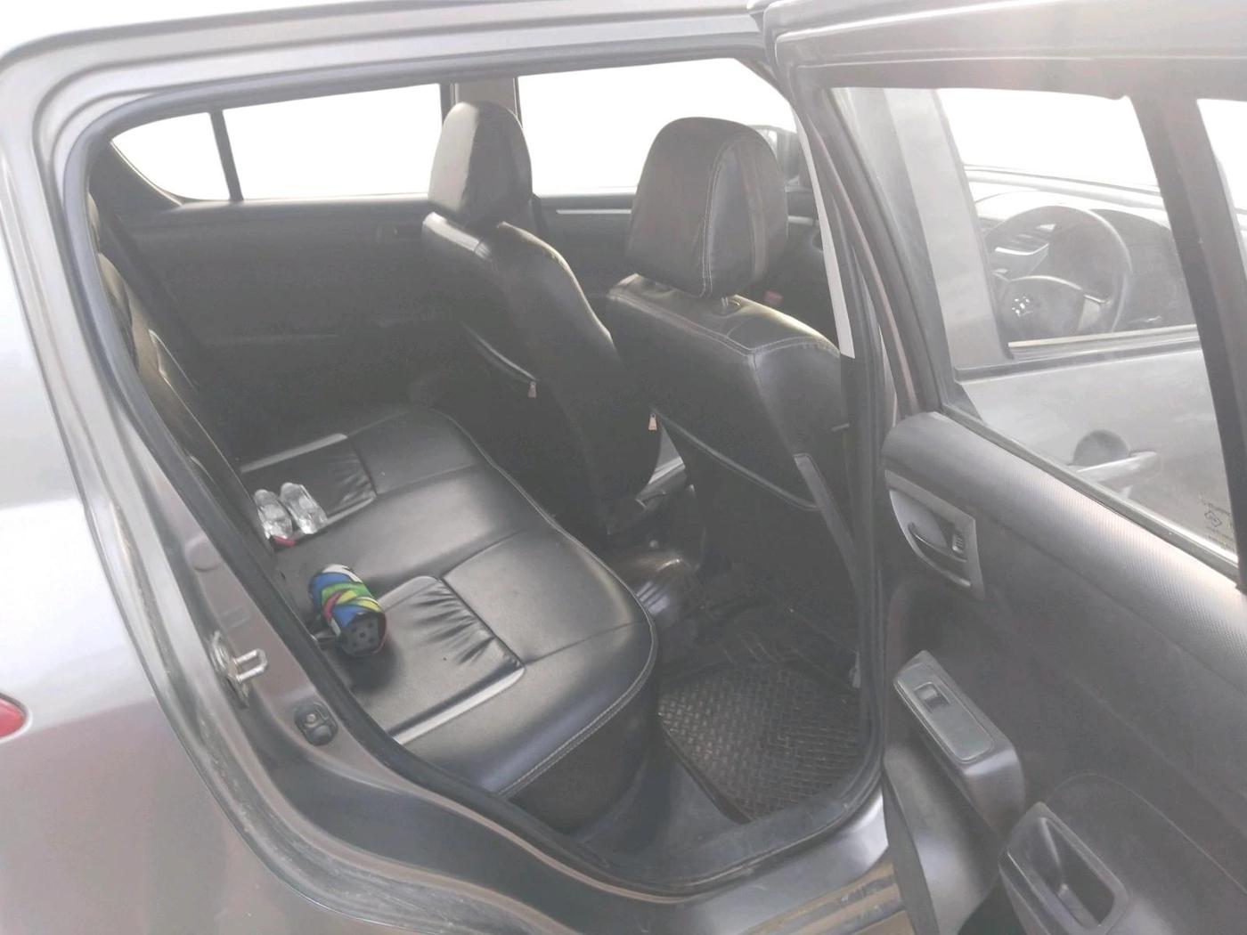 2017 Maruti Swift LXI (O), Petrol, Manual, 68,726 km, interior
