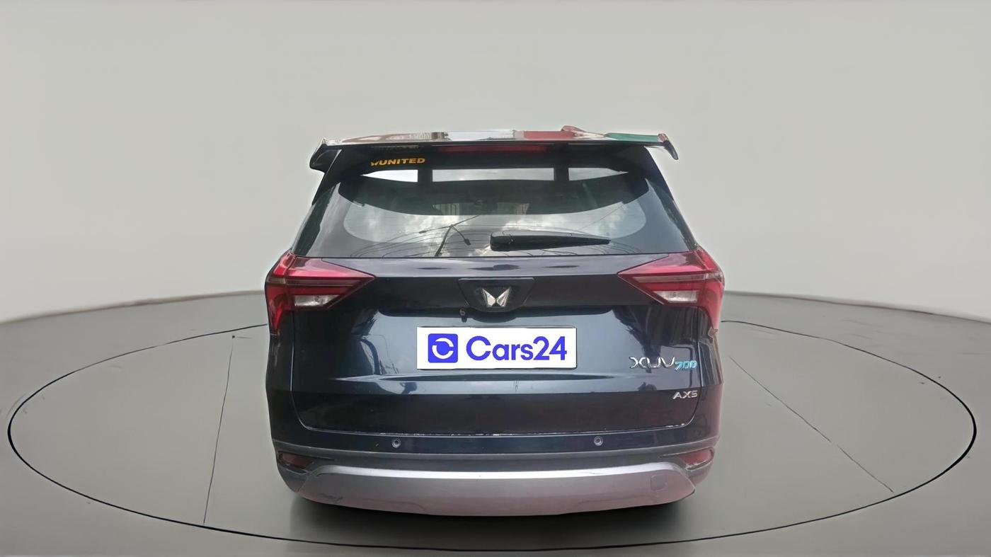 2022 Mahindra XUV700 AX 5 D MT 5 STR, Diesel, Manual, 70,100 km, exterior