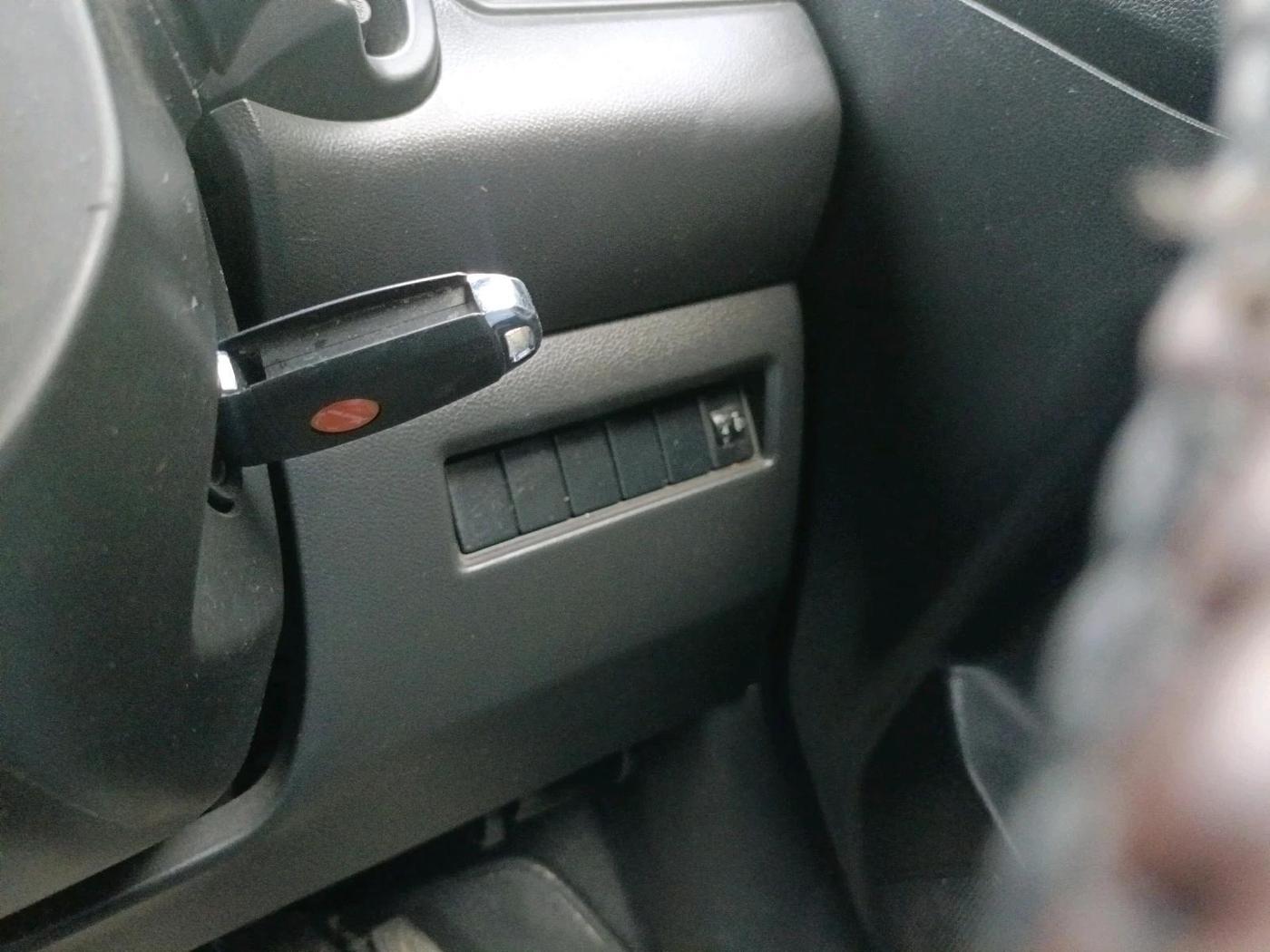 2020 Maruti Swift LXI, Petrol, Manual, 66,620 km, interior