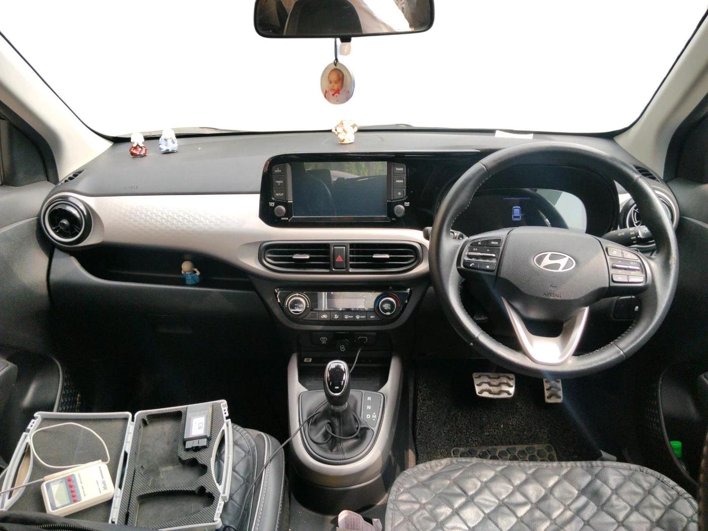 2024 Hyundai EXTER SX(O) 1.2 AMT, Petrol, Automatic, 23,093 km, interior