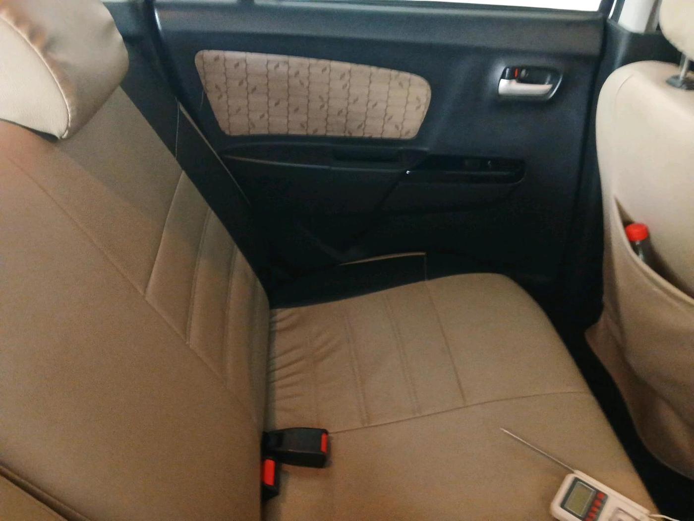 2018 Maruti Wagon R 1.0 VXI AMT, Petrol, Automatic, 88,620 km, interior
