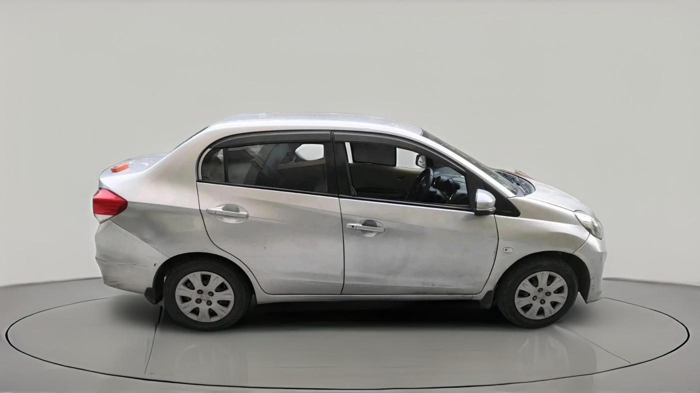 2015 Honda Amaze 1.2L I-VTEC S, CNG, Manual, 1,03,585 km, exterior