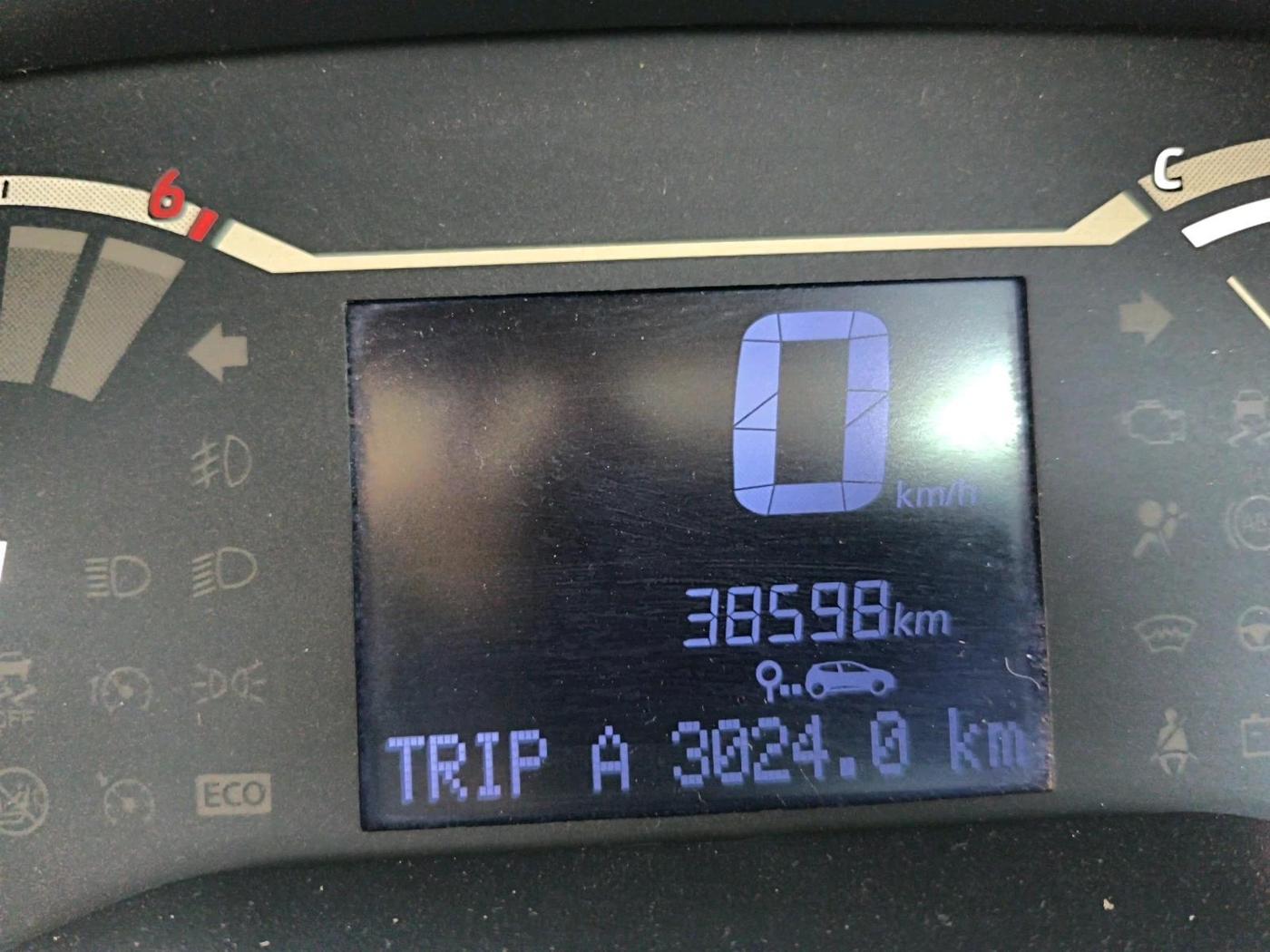 2023 Nissan MAGNITE XE, CNG, Manual, 38,598 km, interior