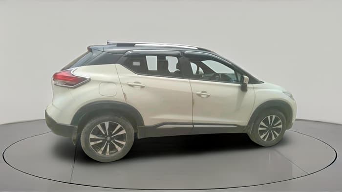 2020 Nissan Kicks XV TURBO 1.3, Petrol, Manual, 85,486 km, exterior