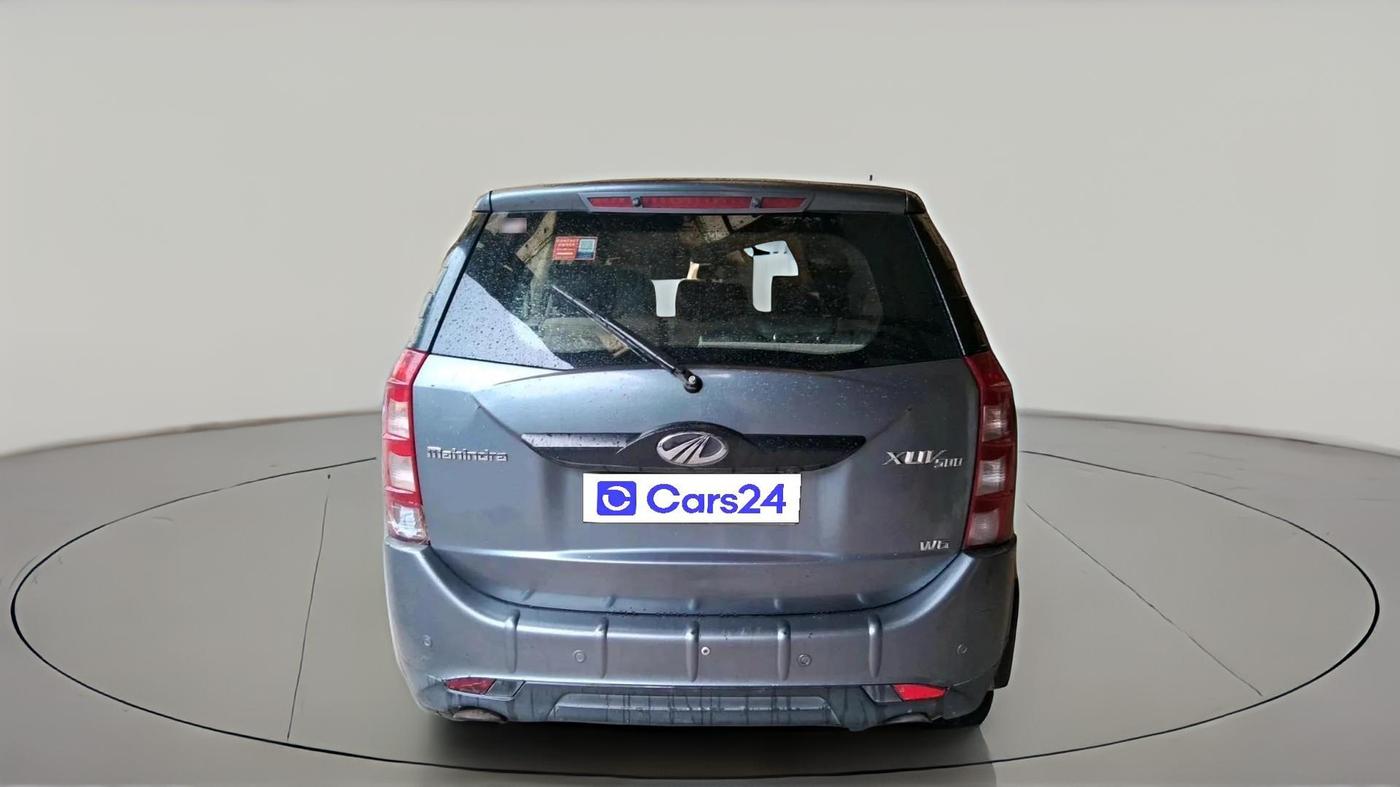 2016 Mahindra XUV500 W4, Diesel, Manual, 93,998 km, exterior