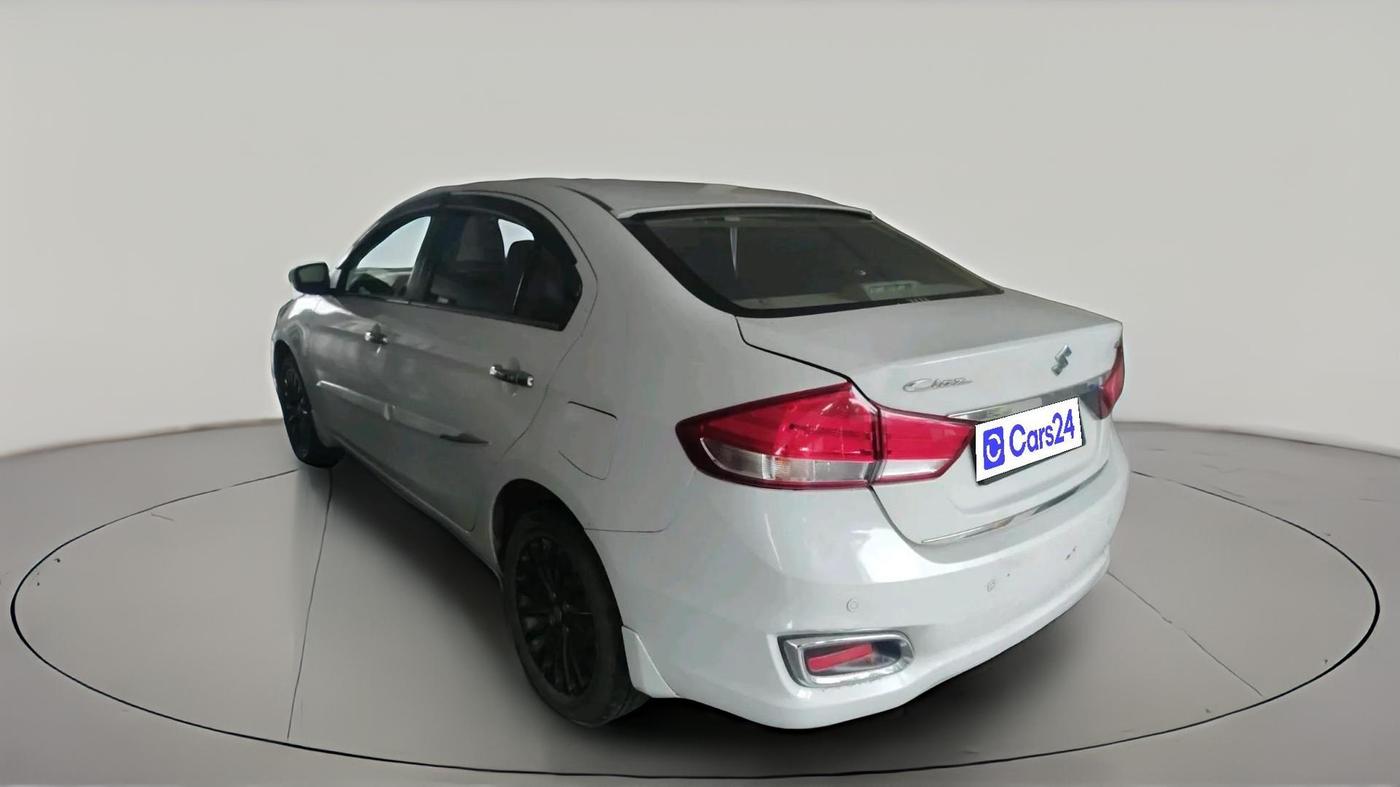 2021 Maruti Ciaz ALPHA  AT 1.5 SHVS PETROL, Petrol, Automatic, 1,13,730 km, exterior