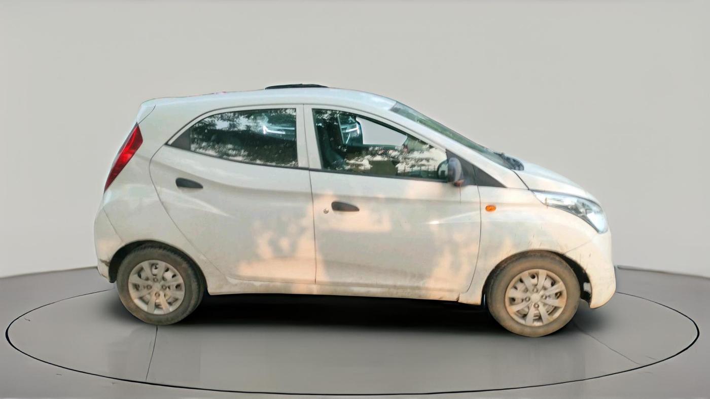 2018 Hyundai Eon ERA +, Petrol, Manual, 1,23,234 km, exterior