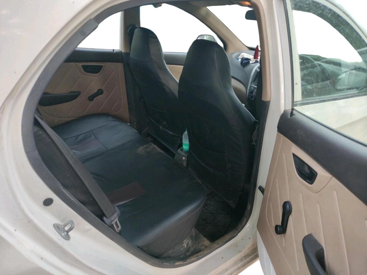2018 Hyundai Eon ERA +, Petrol, Manual, 1,23,234 km, interior
