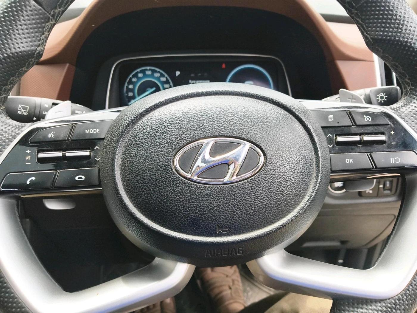 2022 Hyundai ALCAZAR 1.5 SIGNATURE (O) AT 7STR, Diesel, Automatic, 1,02,430 km, interior