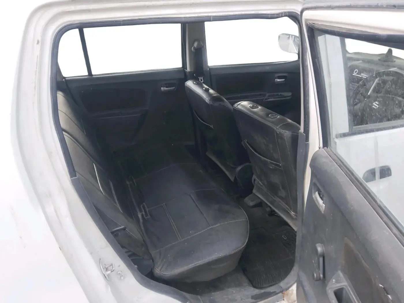 2012 Maruti Wagon R 1.0 LXI CNG, CNG, Manual, 93,345 km, interior