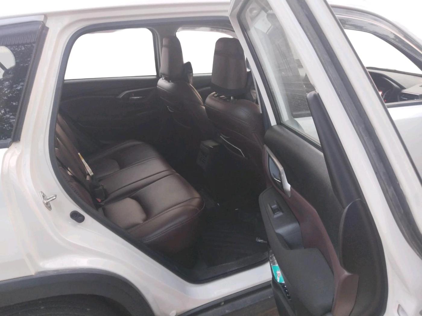 2024 Maruti Grand Vitara SIGMA SMART HYBRID, Petrol, Manual, 12,908 km, interior