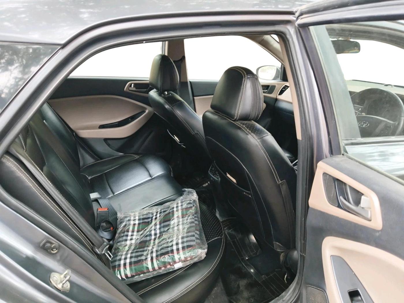 2017 Hyundai Elite i20 SPORTZ 1.2, Petrol, Manual, 91,882 km, interior