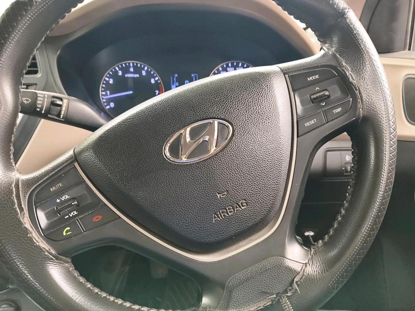 2017 Hyundai Elite i20 SPORTZ 1.2, Petrol, Manual, 91,882 km, interior