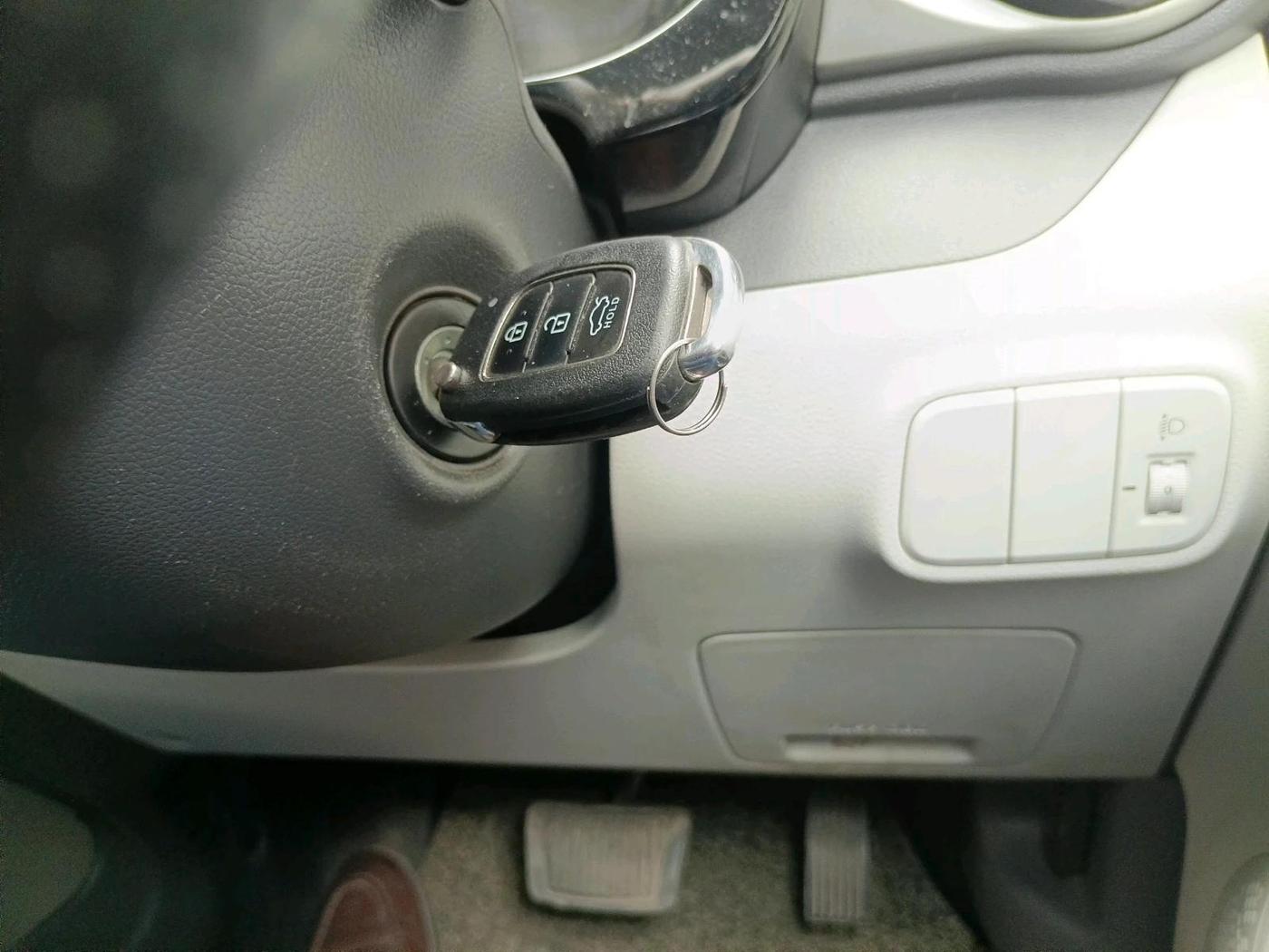 2021 Hyundai GRAND I10 NIOS SPORTZ AMT 1.2 KAPPA VTVT, Petrol, Automatic, 51,830 km, interior