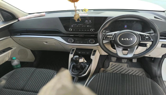 2022 KIA CARENS PRESTIGE 1.5 PETROL 7 STR, Petrol, Manual, 18,575 km, interior