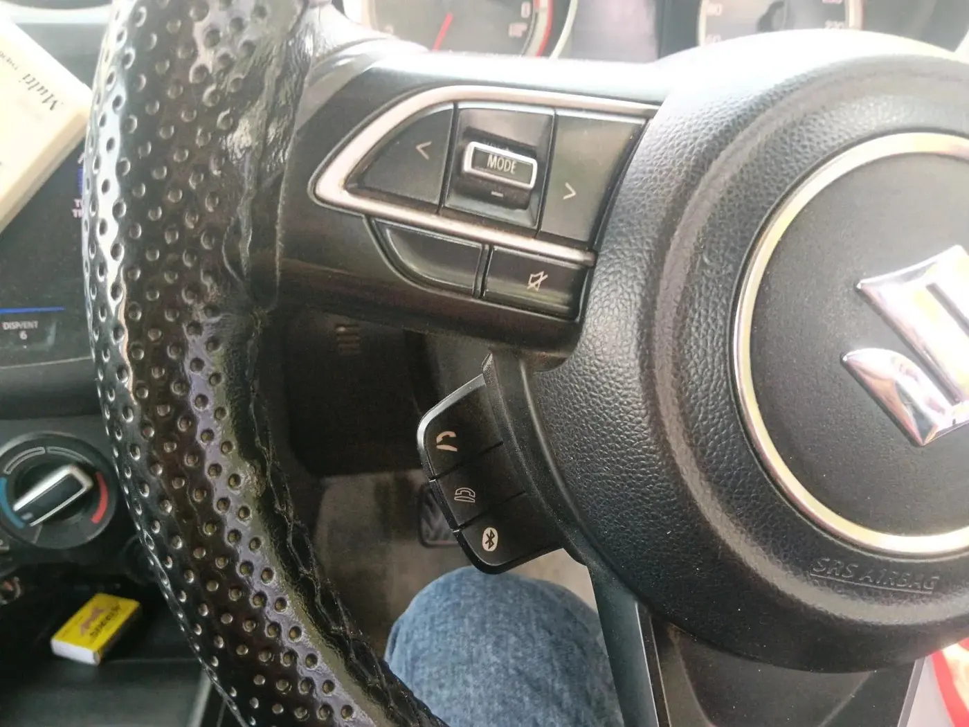 2023 Maruti Swift VXI, Petrol, Manual, 71,785 km, interior
