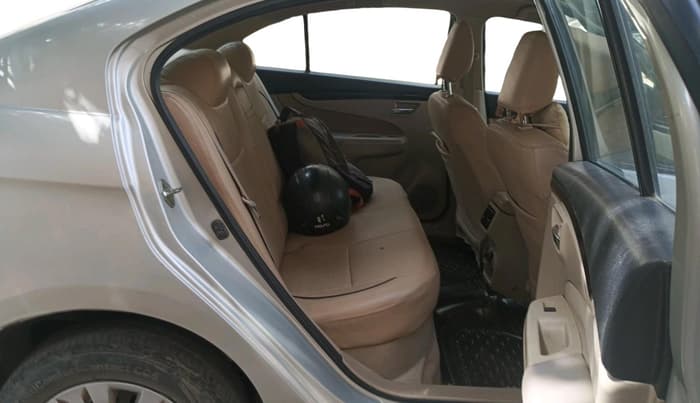 2016 Maruti Ciaz VDI (O) SHVS, Diesel, Manual, 1,68,043 km, interior