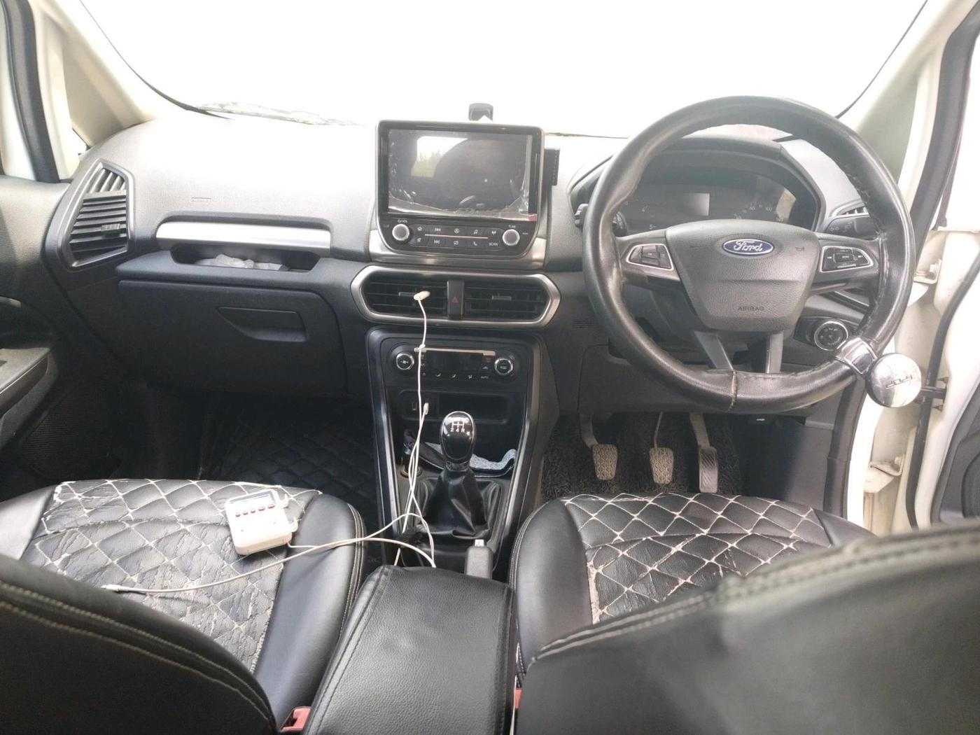 2018 Ford Ecosport TREND 1.5L DIESEL, Diesel, Manual, 1,15,727 km, interior
