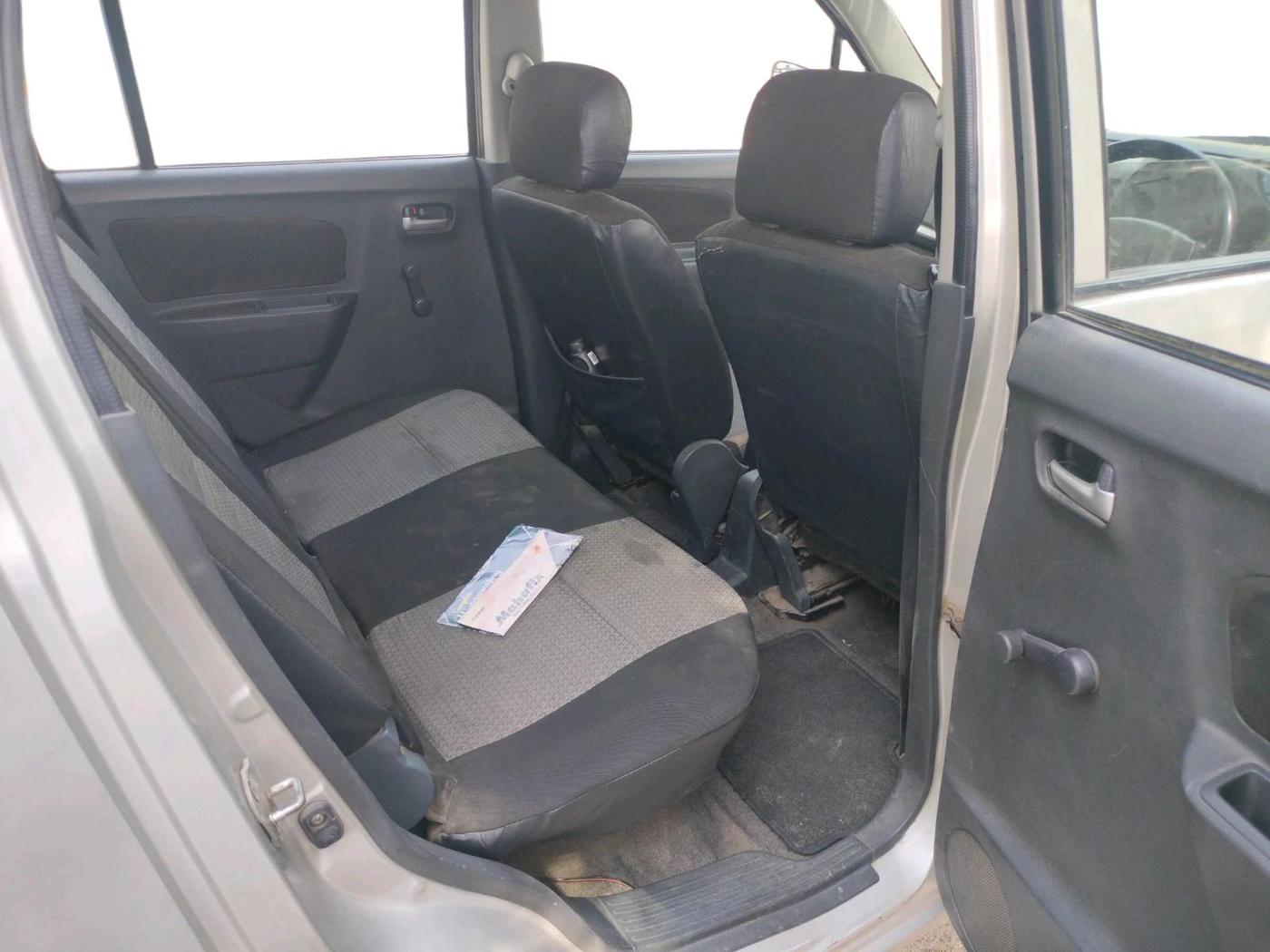 2012 Maruti Wagon R 1.0 LXI, Petrol, Manual, 95,564 km, interior