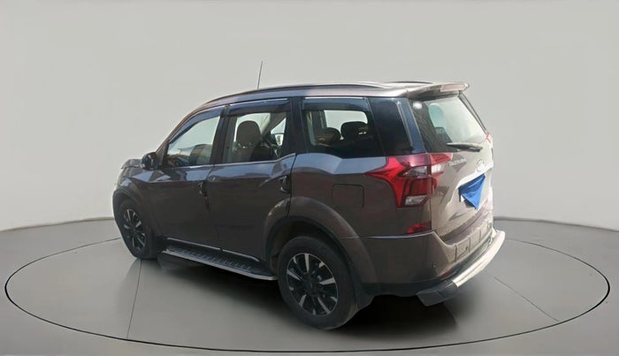 2019 Mahindra XUV500 W11 AT, Diesel, Automatic, 1,44,688 km, exterior