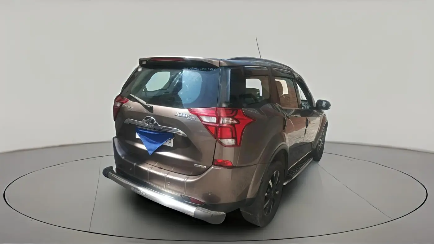 2019 Mahindra XUV500 W11 AT, Diesel, Automatic, 1,44,688 km, exterior