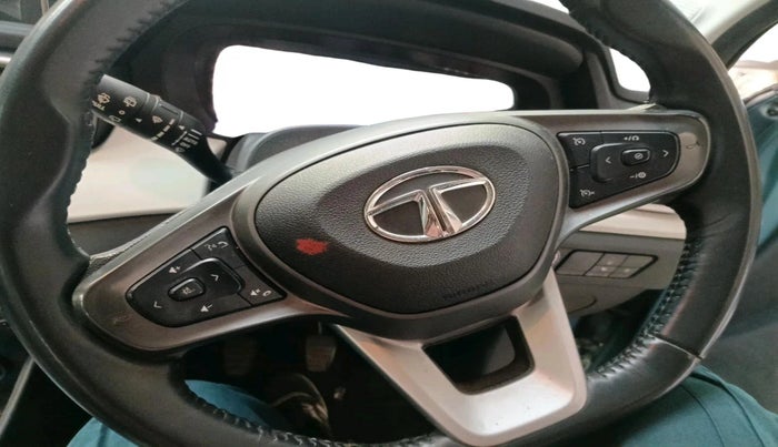 2023 Tata PUNCH CREATIVE  MT, Petrol, Manual, 54,411 km, interior