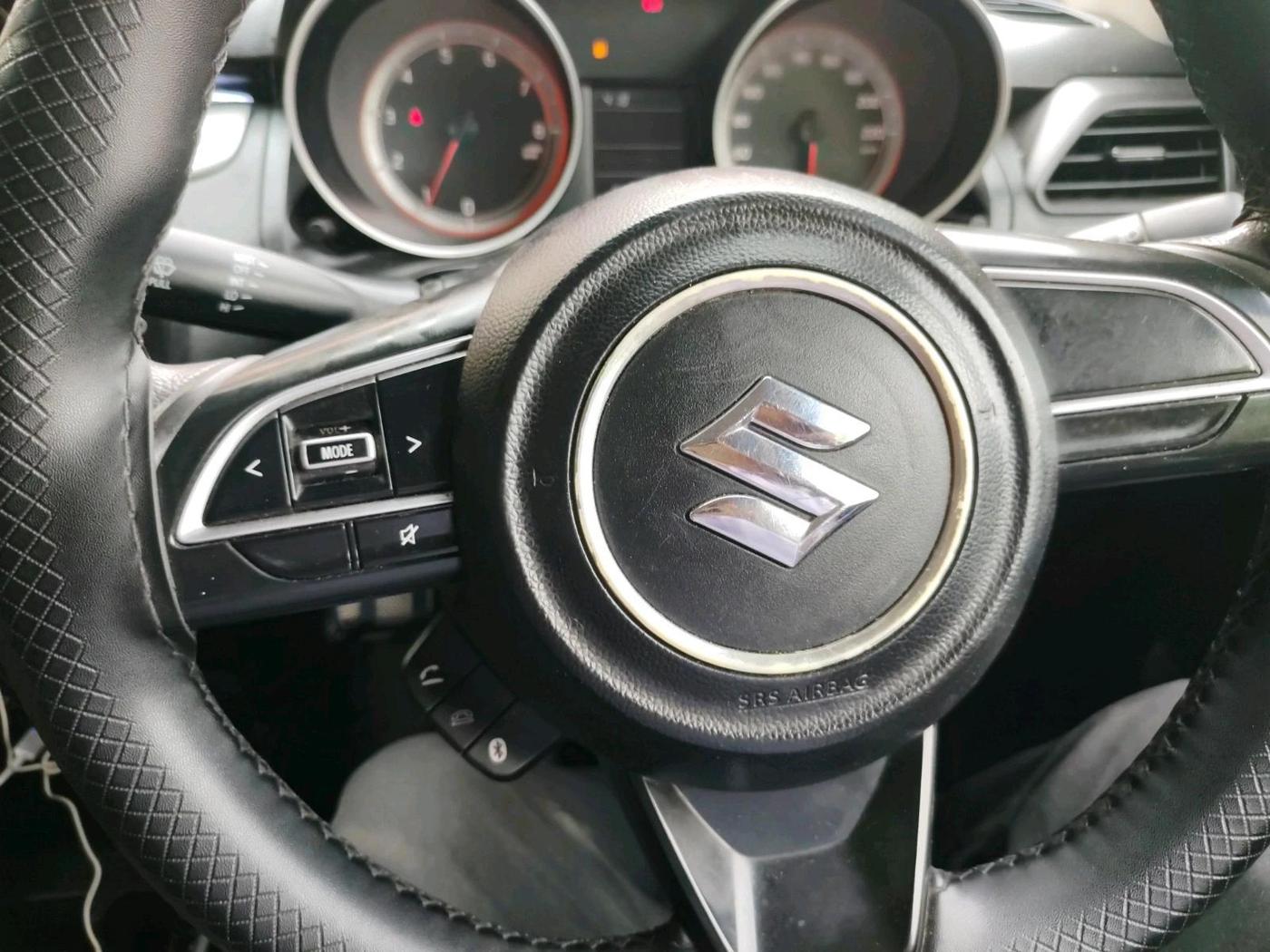 2018 Maruti Swift VXI, CNG, Manual, 89,245 km, interior