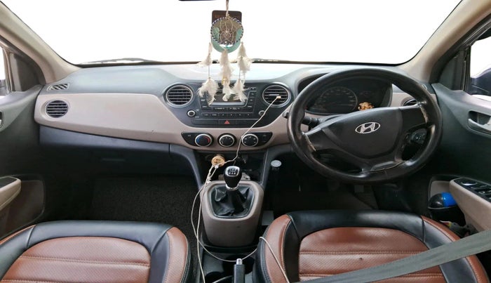 2014 Hyundai Grand i10 SPORTZ 1.2 KAPPA VTVT, CNG, Manual, 1,79,338 km, interior