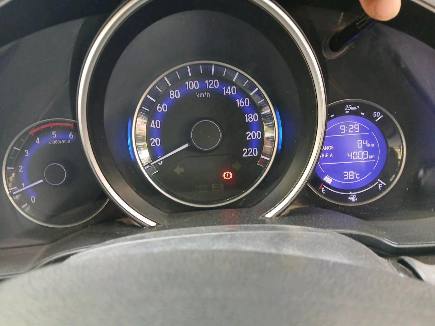 2017 Honda WR-V 1.5L I-DTEC VX MT, Diesel, Manual, 1,68,233 km, interior
