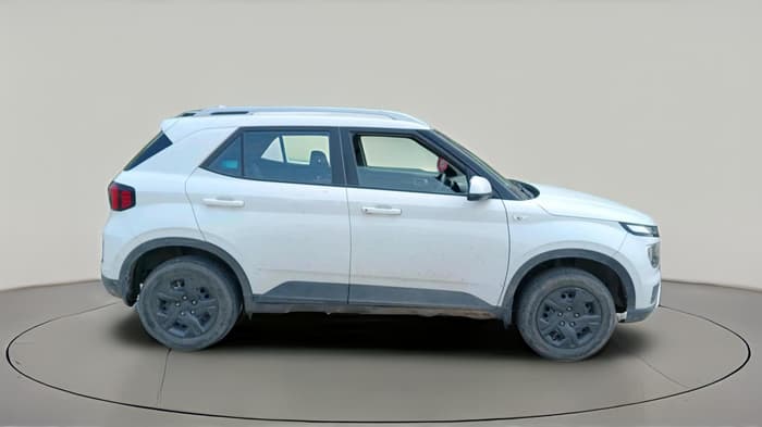 2023 Hyundai VENUE S 1.2, Petrol, Manual, 47,690 km, exterior