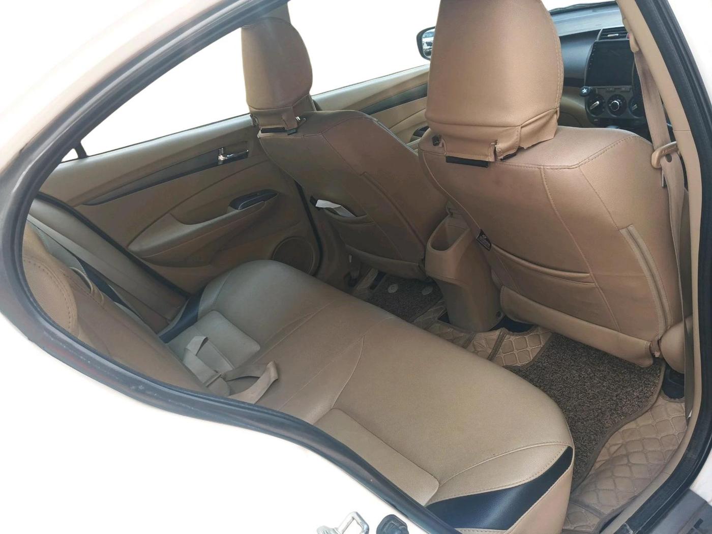 2012 Honda City 1.5L I-VTEC V AT, CNG, Automatic, 1,31,145 km, interior