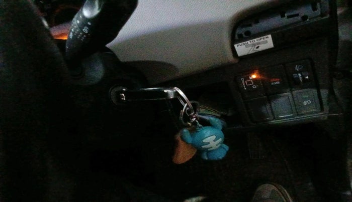 2016 Maruti Wagon R 1.0 VXI AMT, CNG, Automatic, 63,167 km, interior