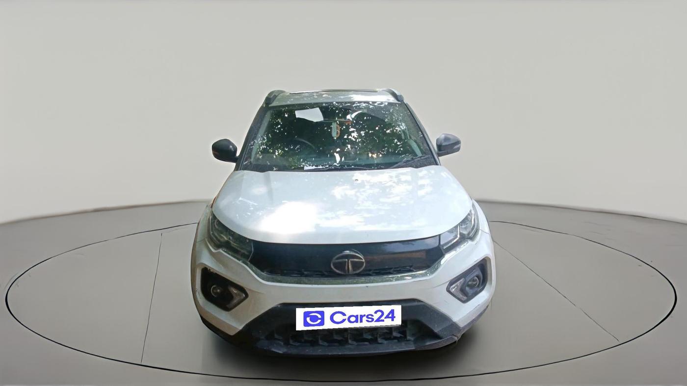 2022 Tata NEXON XM PLUS SUNROOF PETROL, Petrol, Manual, 43,364 km, exterior